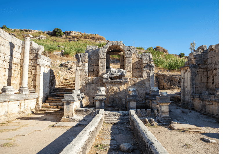 From Izmir: Ephesus and Mary’s House Tour with Lunch