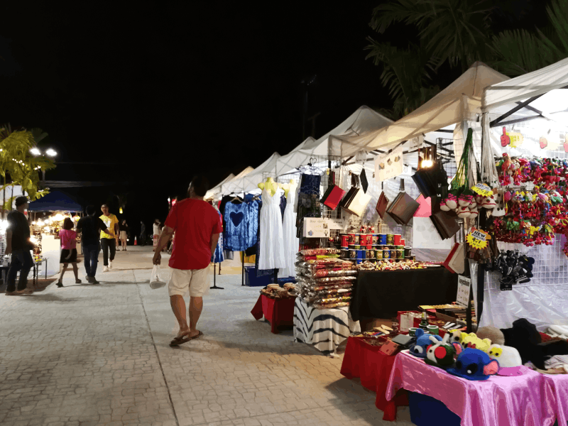 Phuket: Full Day City Tour with Night Market