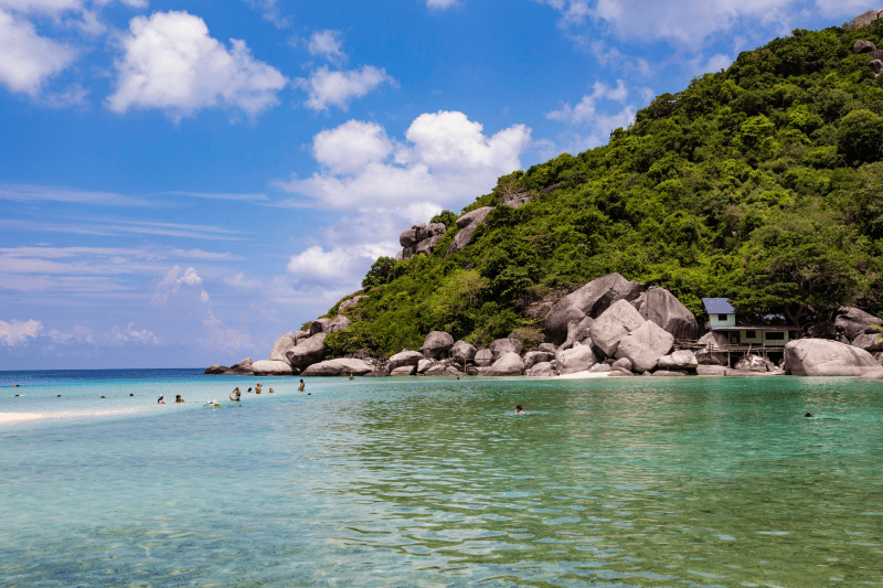 Khao Sok : One day lake trip with Diamond Cave