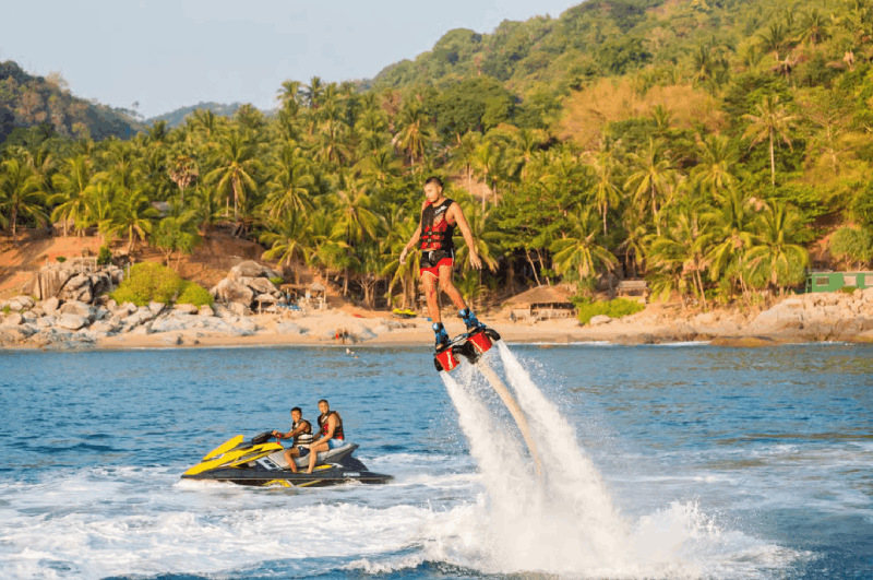 Marmaris: Jet Ski, Jet Car, Flyboard, or Parasailing Trip