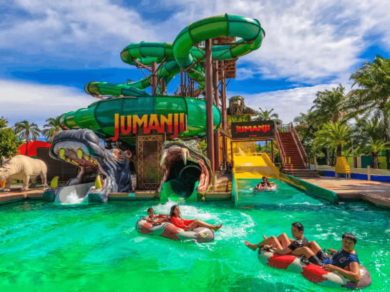 Pattaya: Columbia Pictures Aquaverse Entry Ticket