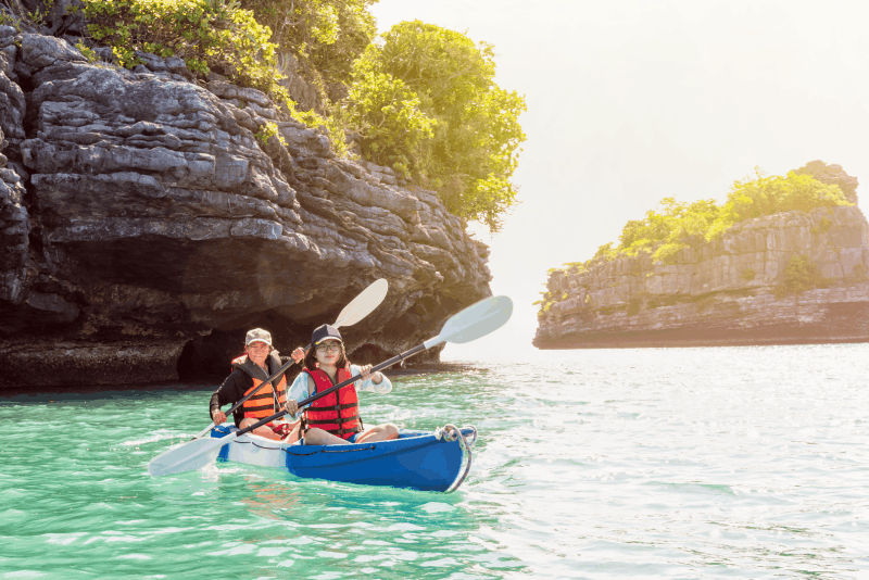 Phuket: Coral and Racha lslands Catamaran Tour with Lunch